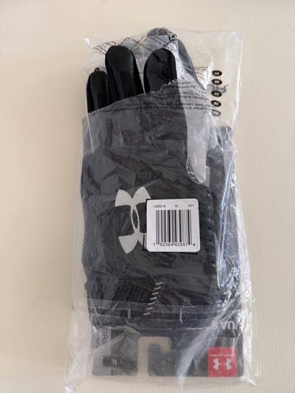 Under Armour Black Men's Glue Grip Sports Gloves